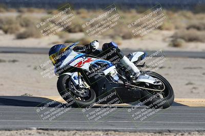 media/Oct-05-2025-CVMA (Sun) [[beeef4f201]]/Race 17-Amateur Formula Open/